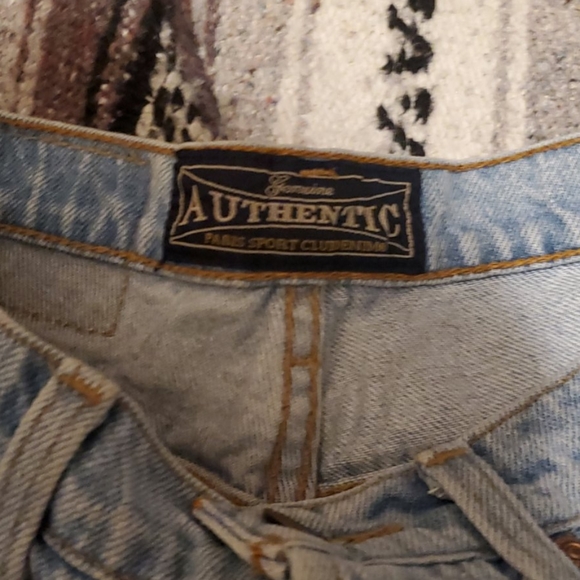 Jean shorts - Picture 3 of 6